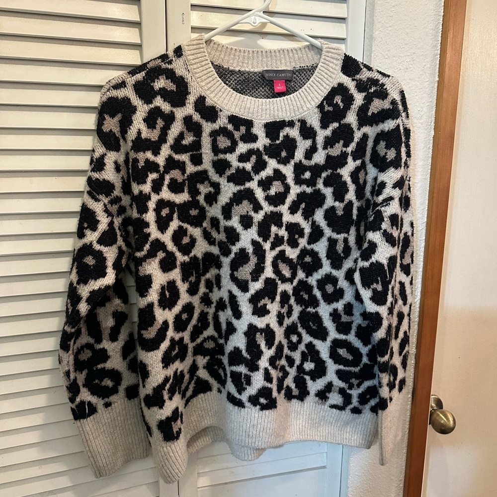 Vince Camuto Black and White Leopard Print Crew Neck Sweater